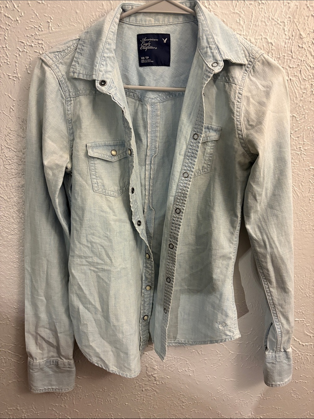 American Eagle Outfitters Light Wash Denim Button-Down Shirt